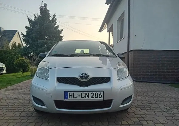 toyota Toyota Yaris cena 14800 przebieg: 194000, rok produkcji 2009 z Płock